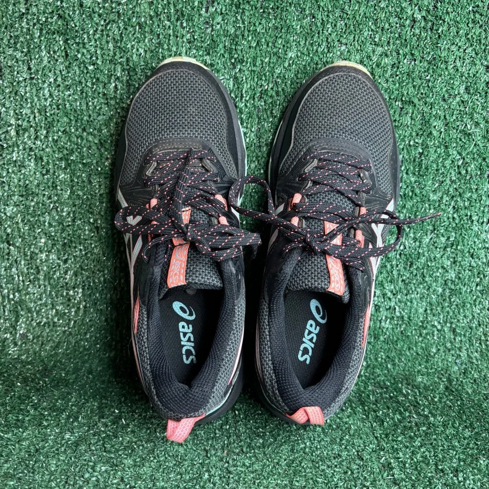 ASICS GEL-Venture 8 Trail Running Athletic Sports Sneakers Black Pink Women Sz 8